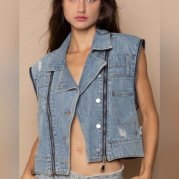 I'm Taken ⭐️POL Cropped Denim Zipper Accent Removable Sleeve Women's Jacket - Picture 5 of 7